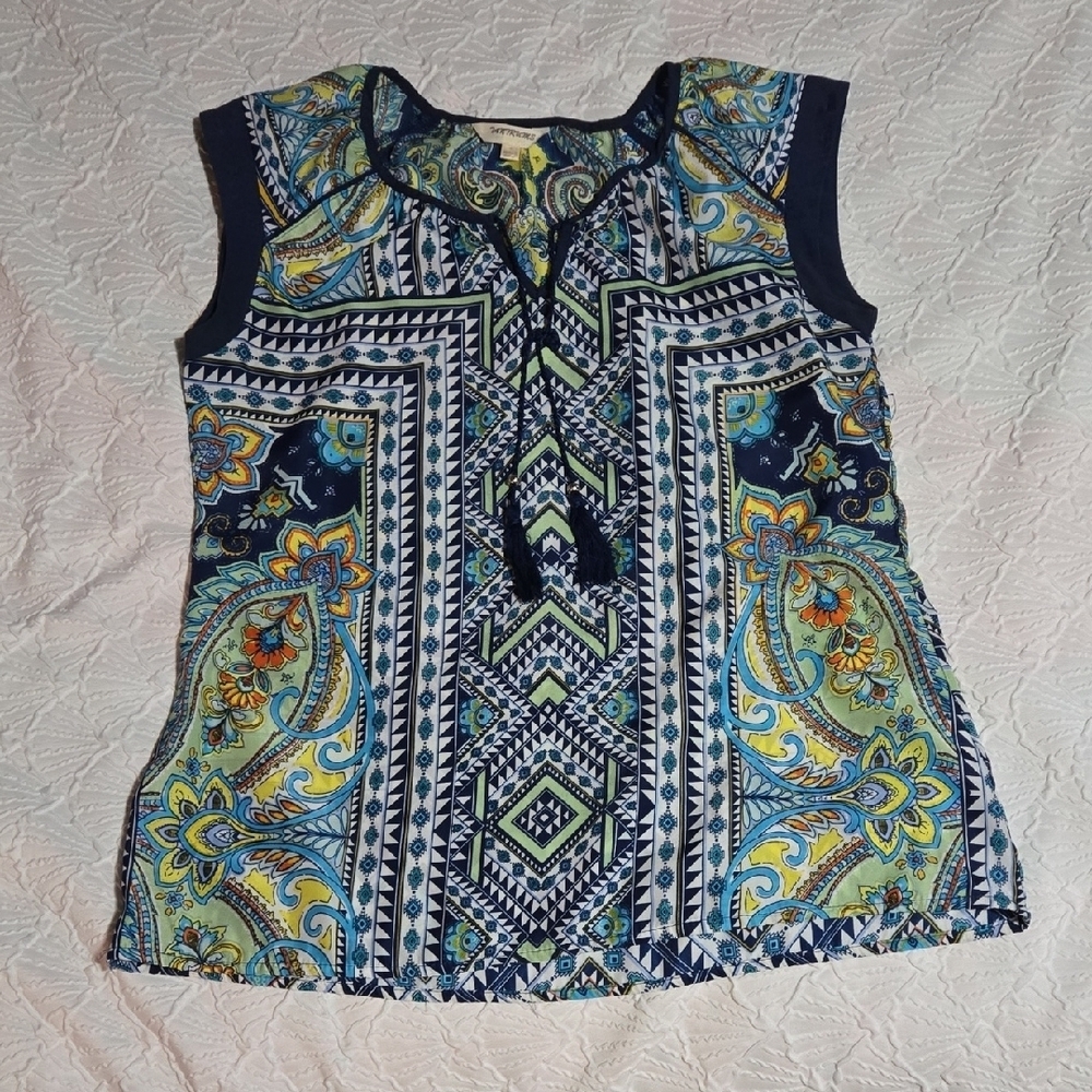 3/$10 Tantrums Blue Cap Sleeve Graphic Tie Front Blouse